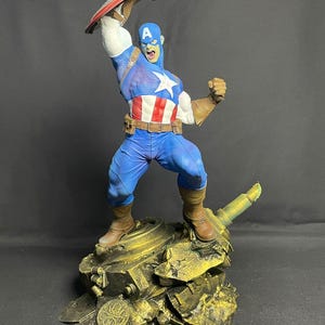 Captain America Comics Statue 30cm