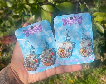 anime pirate crew going merry ship thousand sunny ship earrings ( choose one )