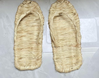 Handwoven Natural Straw Slippers, Hemp & Rattan Authentic Japanese Flip Flops, Thai Straw Sandals, Eco-Friendly Sandals Summer Beach Shoes