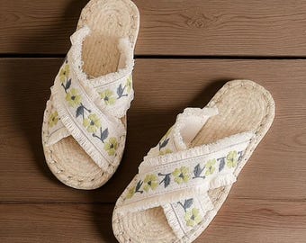 Handmade Linen Fisherman Sandals: Embroidered Bohemian Slides