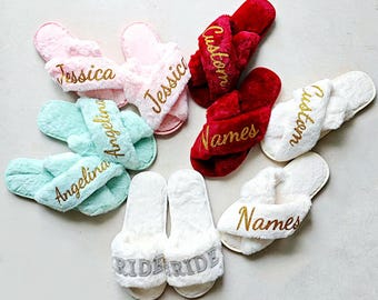 Custom Embroidered Wedding Slippers - Personalized Bride & Groom Fluffy House Shoes - Photo Prop Gift for Bridal Party, Wedding Slippers