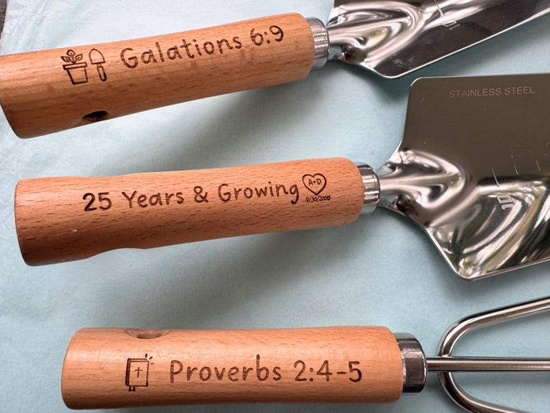 Personalized Gardening Tools Custom Garden Set Gift for Gardeners Wooden Handle Garden Tools Engraved Gift Gardening Present for Mom image 7