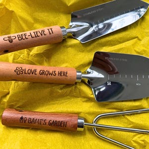 Personalized Gardening Tools Custom Garden Set Gift for Gardeners Wooden Handle Garden Tools Engraved Gift Gardening Present for Mom image 9