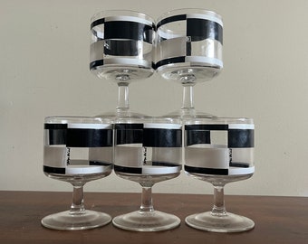 Vintage Georges Briard 4 Rare Black And White Color Block Wine Cocktail Glasses Signed