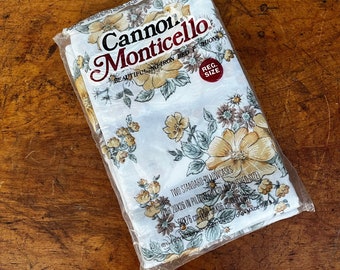 Vintage NOS Cannon Monticello Floral Pillowcases.