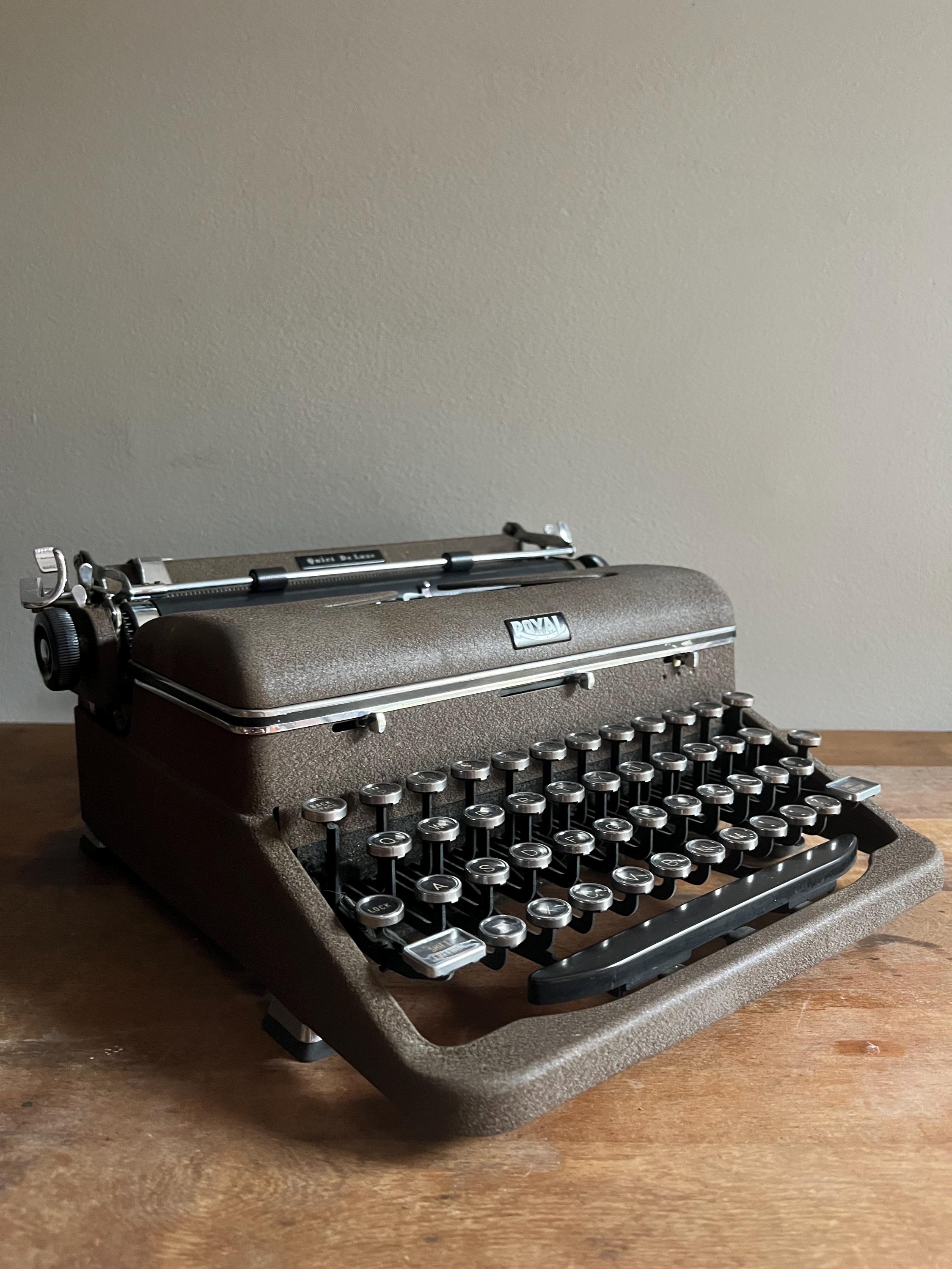 Royal typewriter - Etsy 日本
