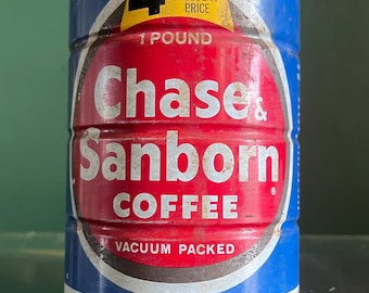 Lata metálica vintage de café molido regular Chase and Sanborn de la década de 1970, 1 libra 16 onzas, artículo de colección.
