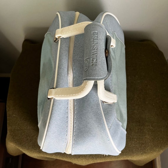 Vintage 1970s Baby Blue Bowling Ball Bag. - image 2