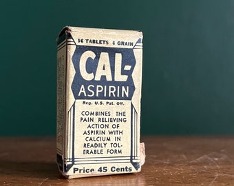 Vintage Cal-Aspirin Bottle Box Pamphlet Original Contents Vintage Bathroom Display Decor TV Movie Prop Pharmacy