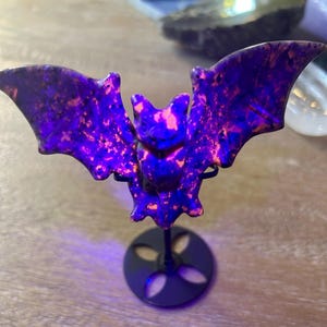 Carved  Yooperlite Flying Bat    5 in with Stand