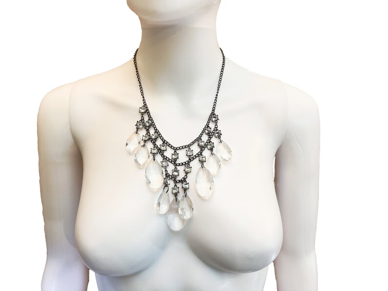 Vintage silver toned and clear translucent chandelier style Statement Necklace 18 lavalliere Bib necklace image 4