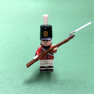 10 X Custom British Fusilier building block figure