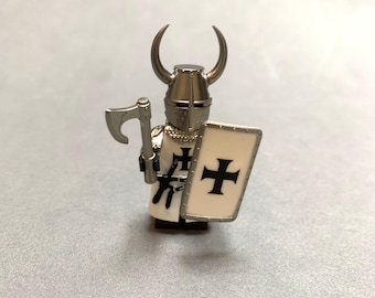 5 / 10 / 20 X Custom Knights Teutonic with ceremonial metal horn helmet building block figure