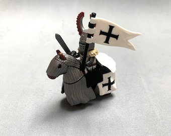 6 / 12 X Custom Knights Teutonic on horseback with ceremonial horn helmet building block figure