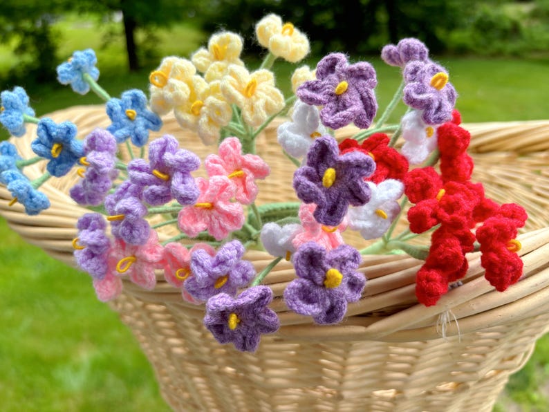 Crochet Baby's Breath Flower, Forget-Me-Not Crochet flowers, Crochet Flower Bouquets, Crochet Gypsophila, Cute Flowers, Mother's Day Gift image 9