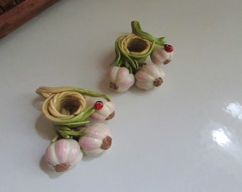 Garlic Bulb Candlesticks – Pair of Ceramic Garlic Bulbs, Greens with Ladybug – Set of 2 Candle Holders for Taper Candles –Vintage Home Decor