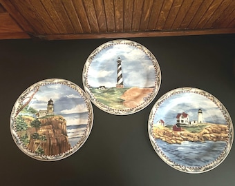 American Atelier Signals 5100 Lighthouses Salad Plates 8" & Mugs 8 Piece  Set Nautical Oceanic Beachy VTG DISCONTINUED - Etsy