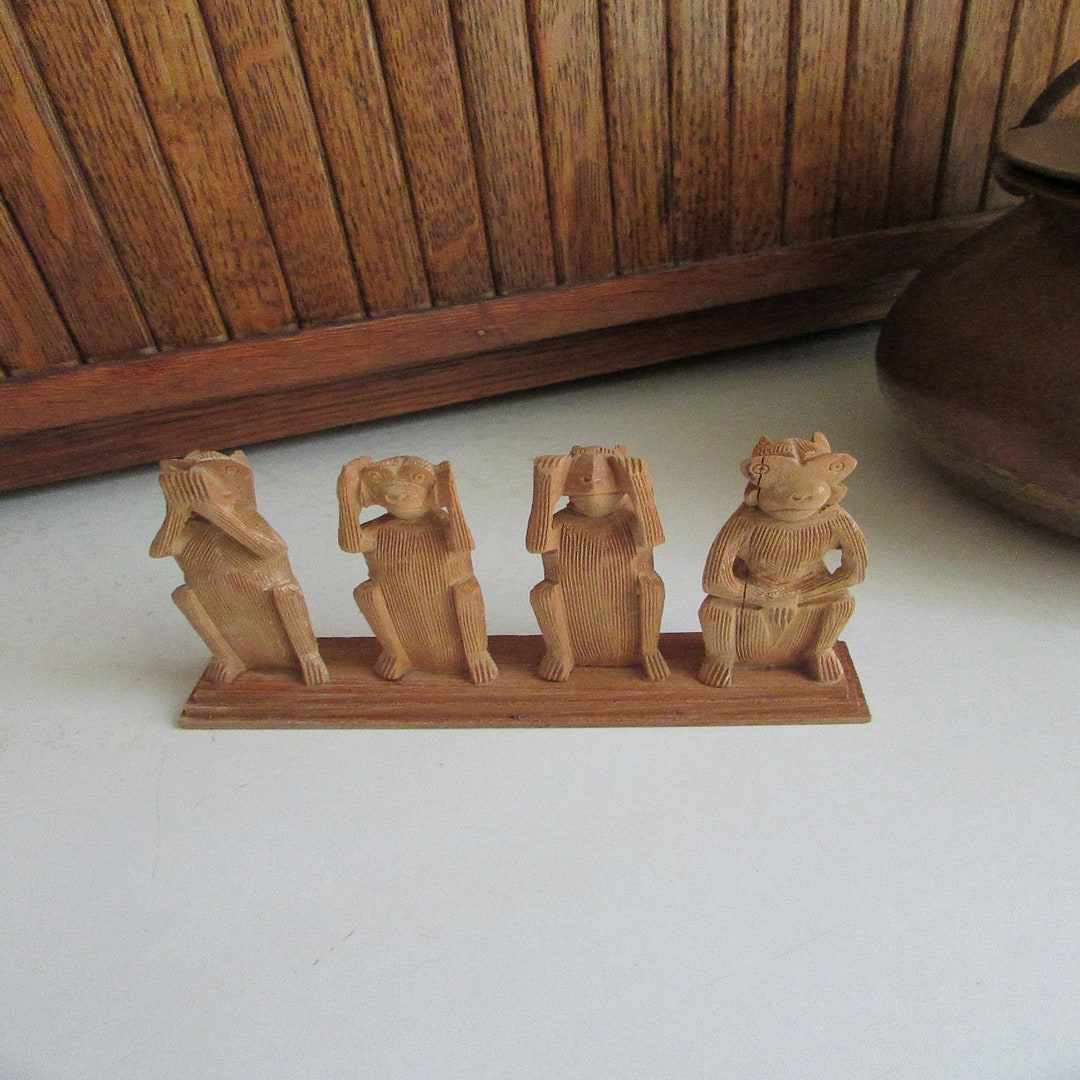 Wise Monkeys Figurine See No Evil Hear No Evil Speak No Etsy 日本