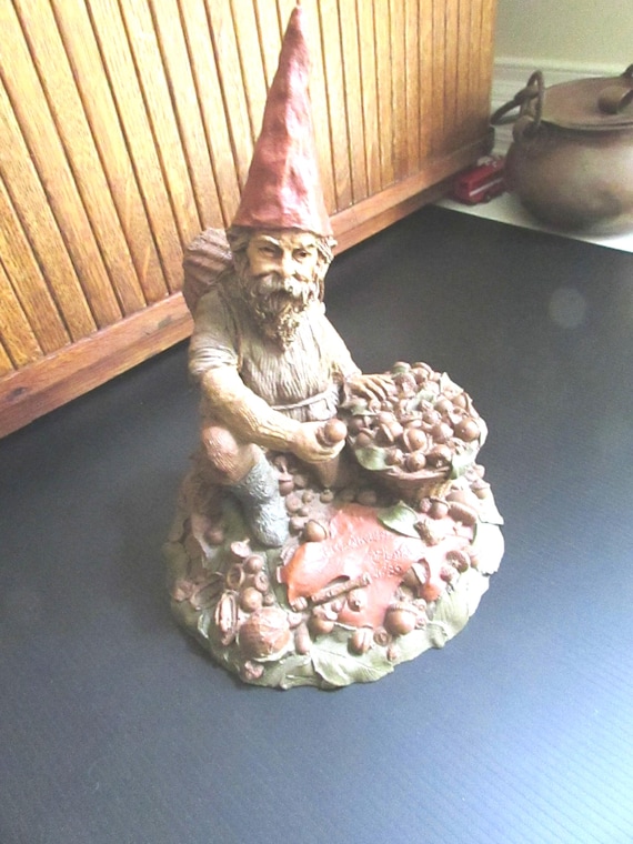 Franklin Gnome Statue- Tom Clark Gnome Collecting Acorns