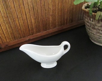 White Ironstone Gravy Boat – Plain, Solid White Unmarked Ironstone Sauce Server - Vintage Hostess Serving Piece