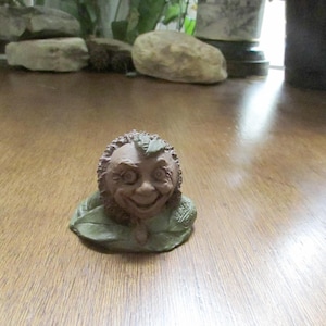 Elmer Nut Head – Tom Clark Gnome Woodspirit Sculpture – Thomas Clark Acorn Head – Retired Collectible Gnome – Cairn Studio