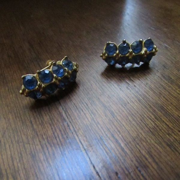 Royal Sapphire Blue Rhinestone Screw Back Earrings- Blue &Gold Sparkling Vertical Screwback Earrings –Vintage Screw On Non -Pierced Earrings