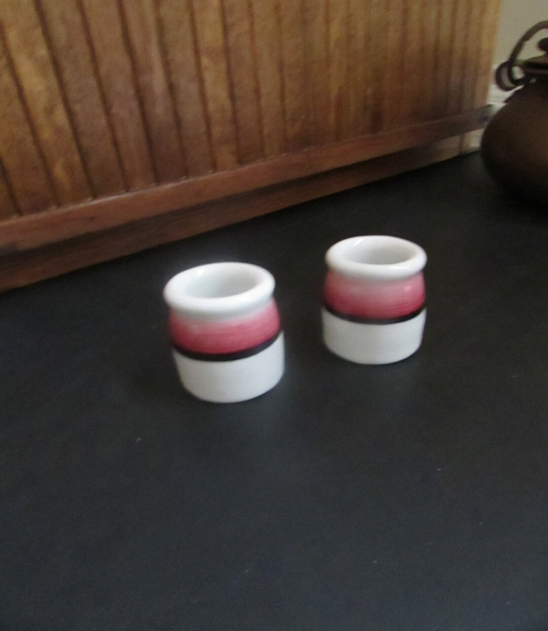 Fade Out Red Creamers Small Individual Creamers Set of 2 450 Creamers