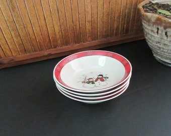 Snow Couple Coupe Cereal Bowl – Set of 4 Snowman Soup Bowls – Vintage Royal Seasons Red Plaid Christmas Dinnerware – Discontinued Pattern