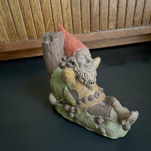 Saturday Gnome Sculpture – Red Hat & Yellow Shirt - Thomas Clark Relaxing Gnome Statue – Retired Collectible Gnome – Cairn Studio