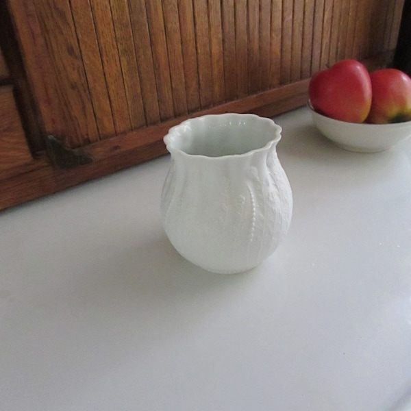 Kaiser Bisque Bud Vase - Wildflower White Bisque Porcelain Vase - Vintage M. Frey Bud Vase by AK Kaiser