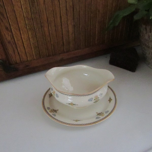 Syracuse China 2 Spout Gravy Boat with Attached Underplate - Blue & Yellow Floral with Mustard Yellow Trim – Old Ivory Vintage Pattern