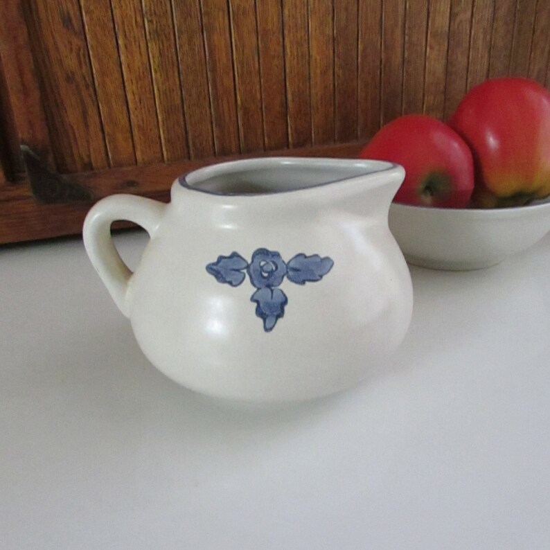 Yorktowne Pfaltzgraff Stoneware Gravy Boat Serving Pitcher Etsy