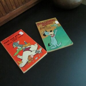 Huckleberry Hound and Tom & Jerry Paperback Books - Set of 2 Vintage Illustrated Cartoon Character Children’s Books – Circa 1970s
