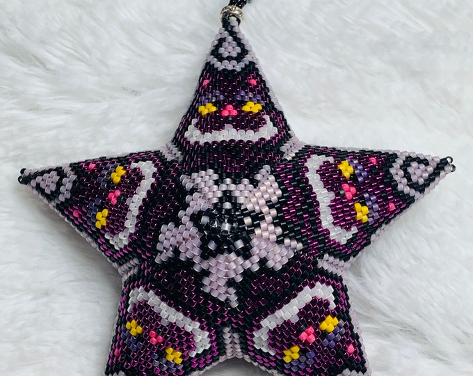 Cheshire Cat Beaded Ornament