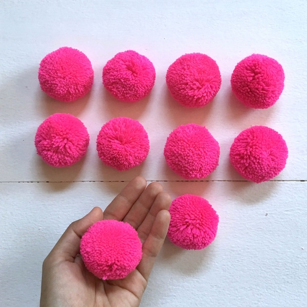 Neon Pink Big Pom Pom 2 pouces, Boho Decor Party Supplies fil pom pom