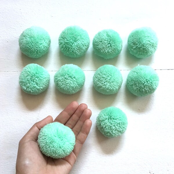 Pompón de hilo menta claro: decoración bohemia de 5 cm para fiestas