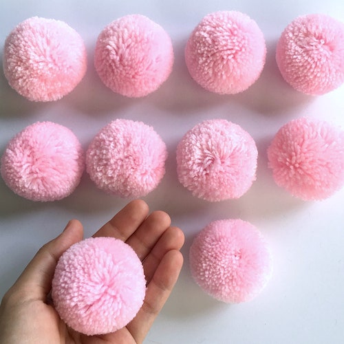 Tak gæld Frivillig Blush Pink Big Pom Pom 2 Inches Boho Decor Party Decor Yarn | Etsy