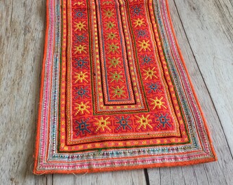 Vintage Hmong fabric roll 958A