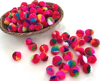 Multi color Yarn Pom Poms 1 inch, decorative ball, jewelry making, pompom garland, nursery decor, pompon ball, party decor, boho decor