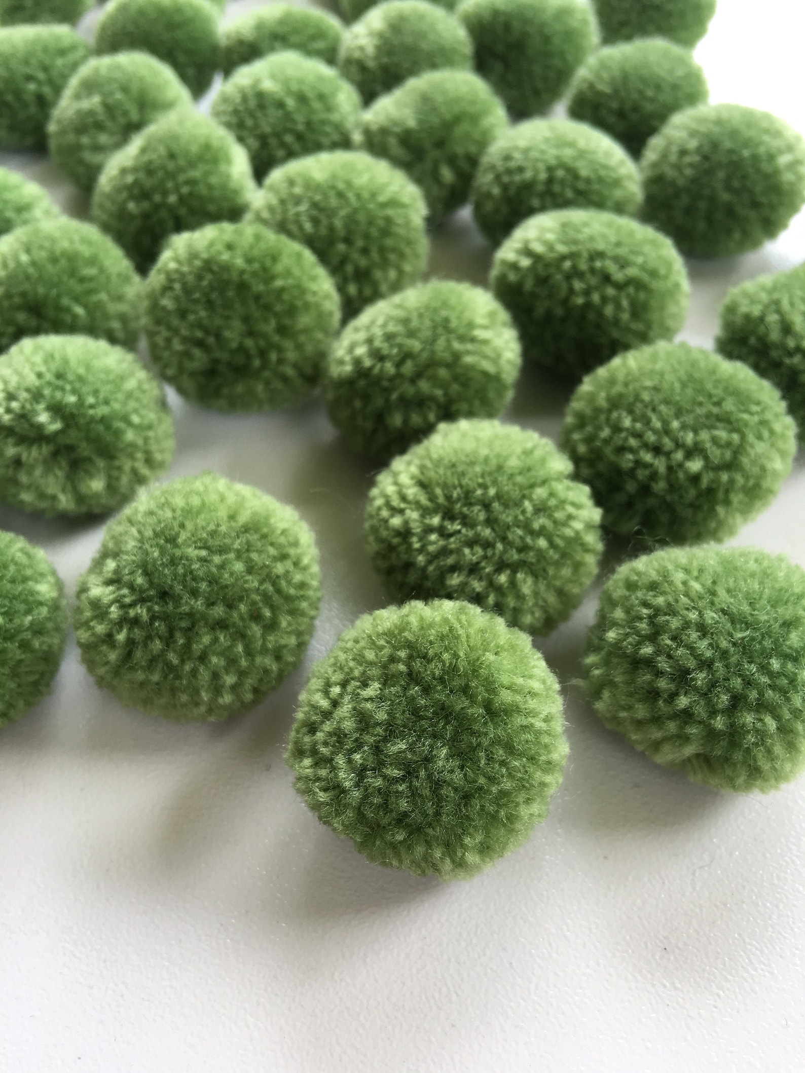 Moss Green Yarn Pom Poms 1 Inch Decorative Ball Jewelry Etsy
