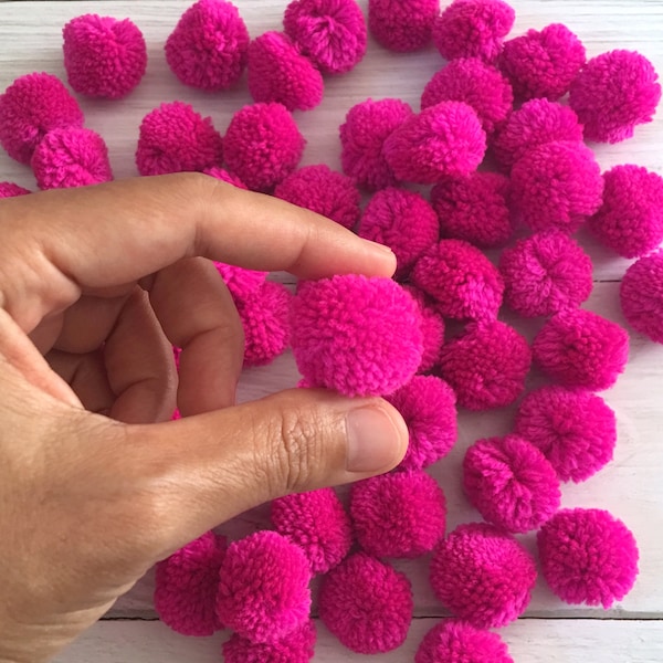 Fuchsia Pom Poms 1 inch, decorative ball, jewelry making, pompom garland, nursery decor, pompon ball, party decor, boho decor