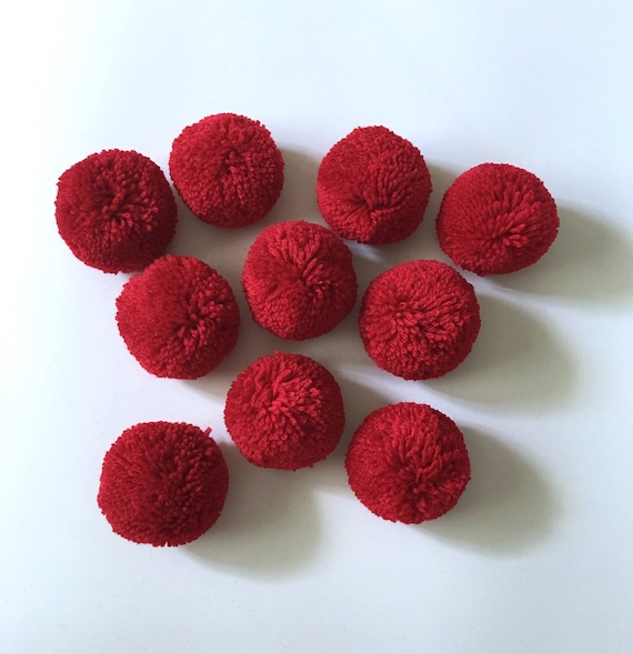 2.5 Inch Red Large Craft Pom Poms 15 Pieces