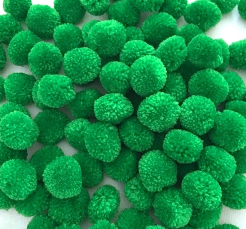Grass Green Yarn Pom Poms 1 Inch Decorative Ball Jewelry Etsy