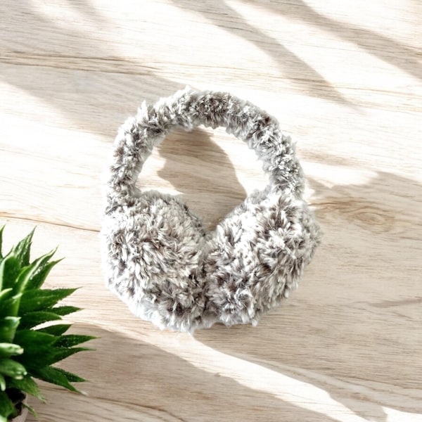 Bestseller - Fluffy Snuggly Earmuffs - Faux Fur (with slightly adjustable band)