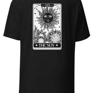 Camiseta con la carta del Tarot del Sol / Camiseta con el Tarot del Girasol