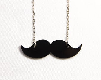 MOVEMBER Put your moustache on necklace