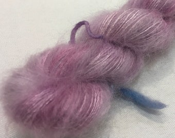 VISION 20g Super Kid Mohair/Mulberry Silk mix Lace Weight Yarn colour - Pale vairgated mauve