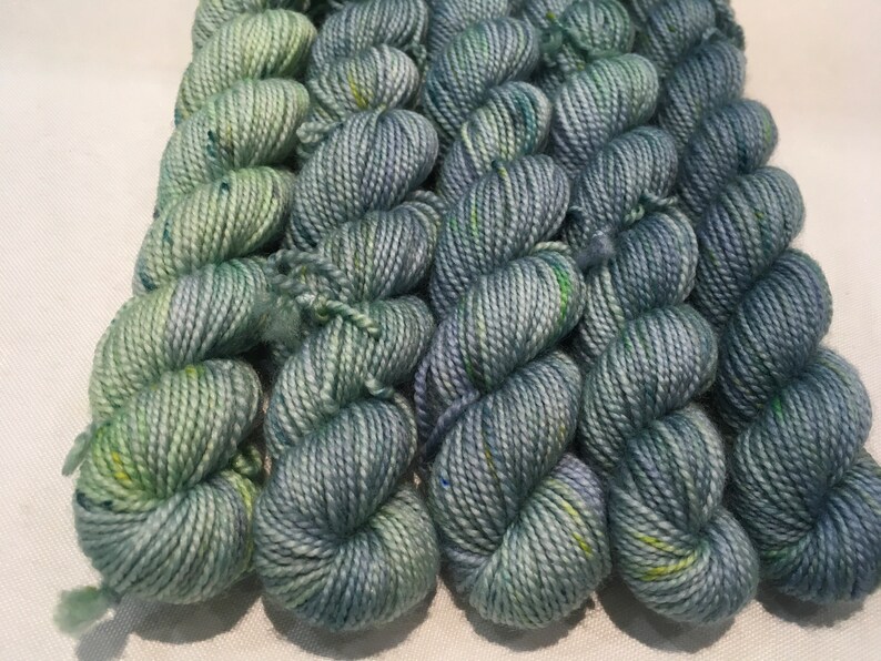 BLUMIN Mini skein set 5x 20g super wash merino and nylon fingering sock weight yarn image 3