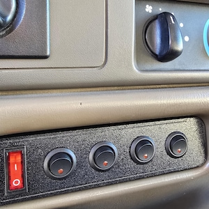 1999-2003 Ford F-250 F-350 Pre-Wired Full Size Cubby Accessory 4 Switch Panel