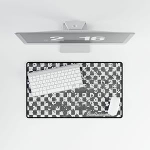 Checkered Flag Desk Mat, Sim Racing, Gaming Mousepad, Gamer Mat, Mouse Pad, Desk Pad, PC Accessories, Gaming Gift, Car  Addict, Automotive